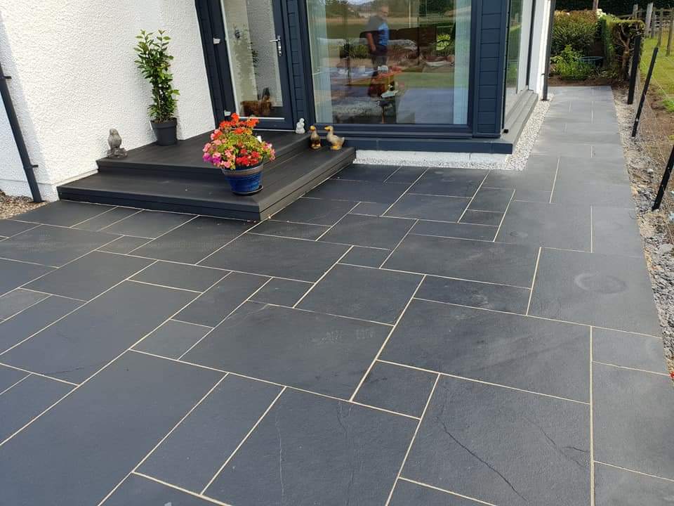 NATURAL STONE PAVING