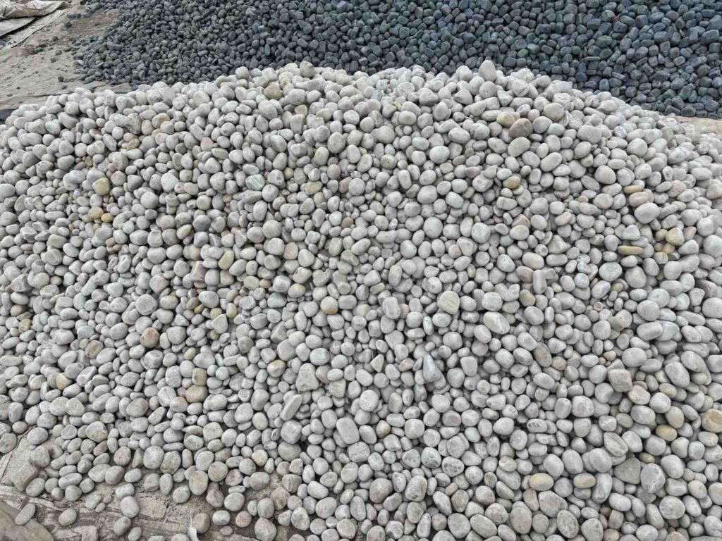 PEBBLE STONE