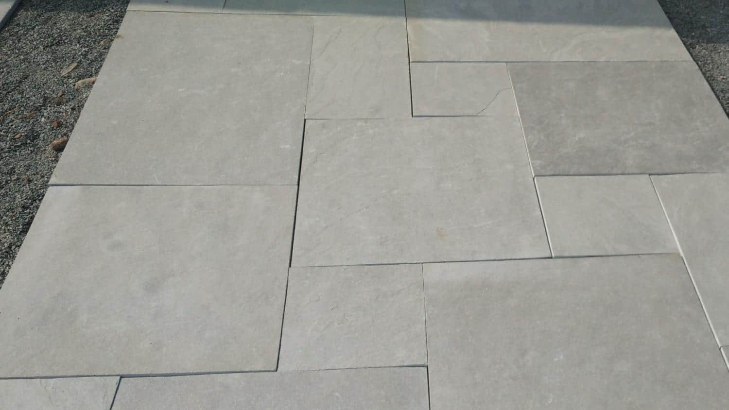 NATURAL STONE PAVING